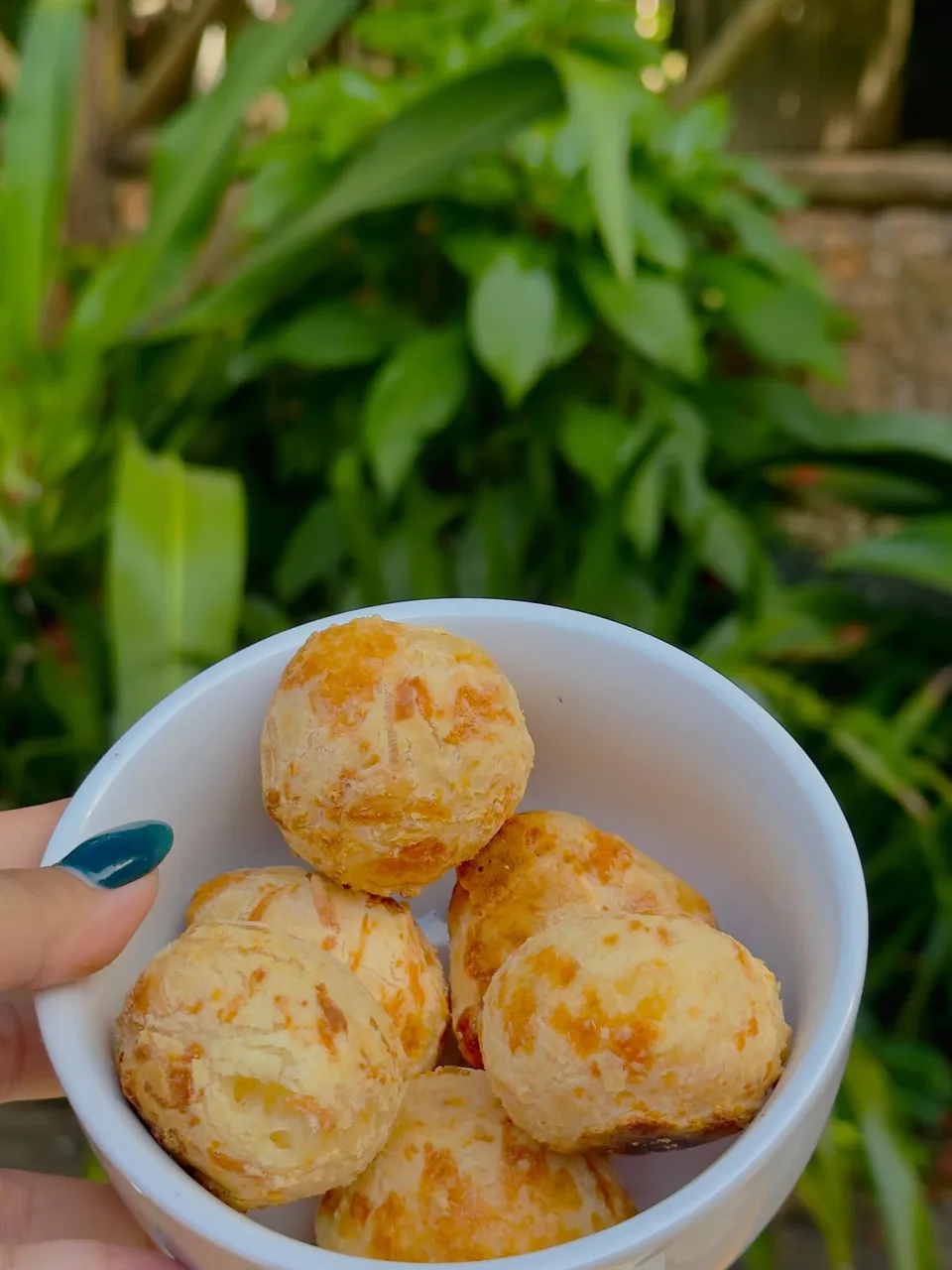 Pão de queijo quentinho